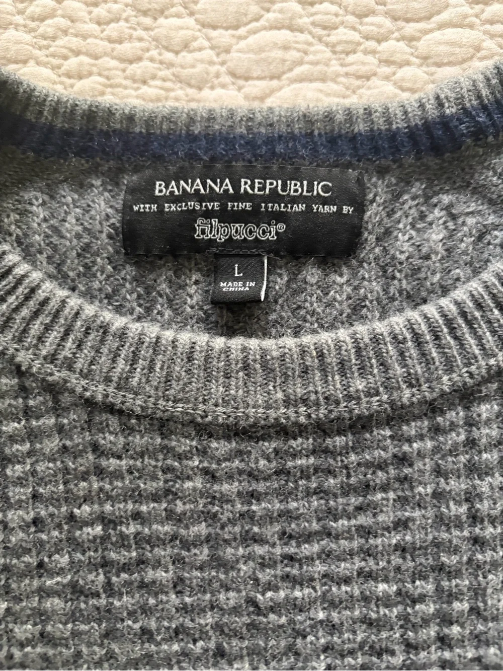 Banana Republic classic crewneck